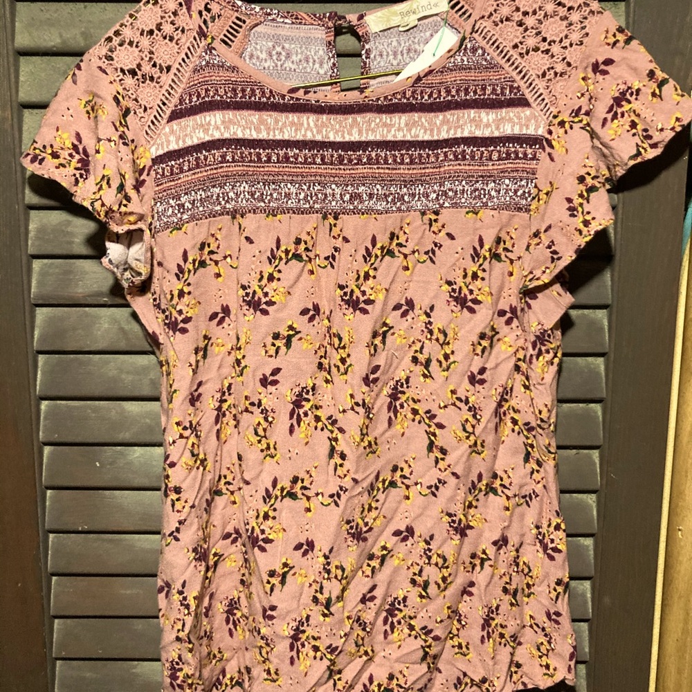 Rewind Pink Floral Shirt,Lacy Details Size Med